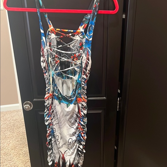 Colorful Ruched Dress - Picture 4 of 4